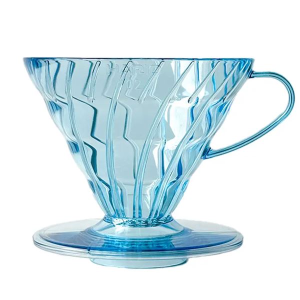Hario plastový dripper průhledný V60-02 světle modrý
