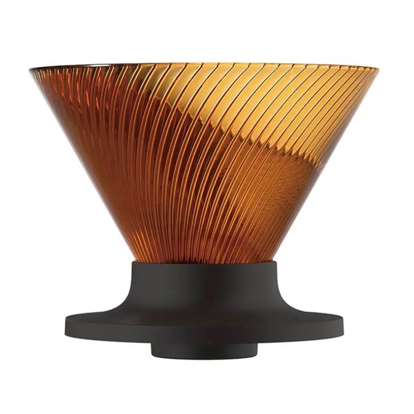 Hario plastový dripper NEO 02 jantarový